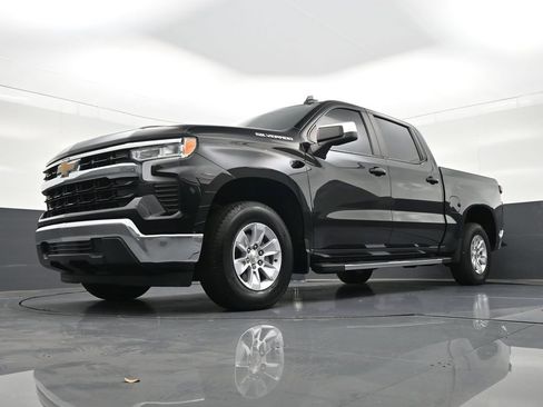 Used 2023 Chevrolet Silverado 1500 LT image 27