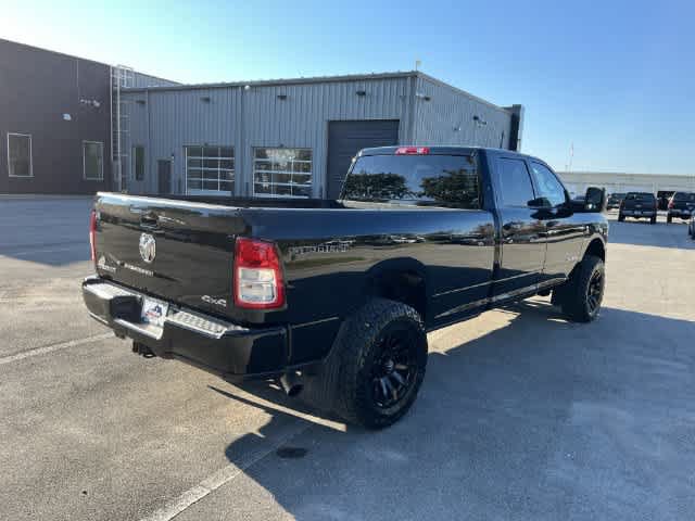 Used 2024 RAM 3500 Big Horn w/ Sport Appearance Package AWD/4WD image 8
