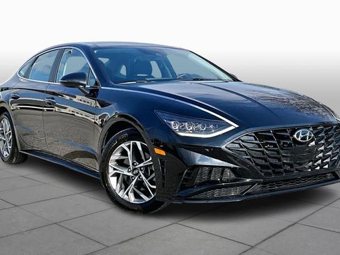 Used 2023 Hyundai Sonata SEL w/ Convenience Package image 2