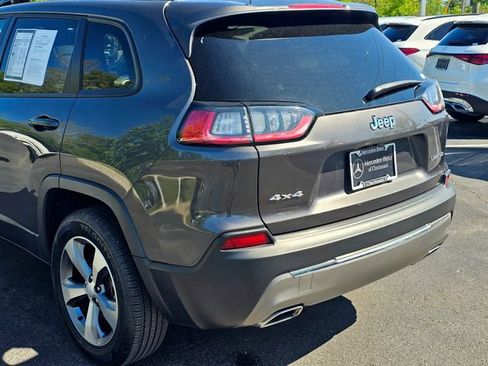 Used 2022 Jeep Cherokee Limited AWD/4WD image 12