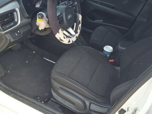 Used 2021 Kia Rio S FWD image 4