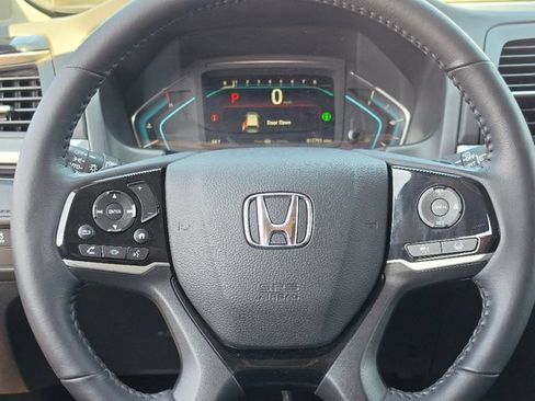 Used 2024 Honda Odyssey Touring image 28