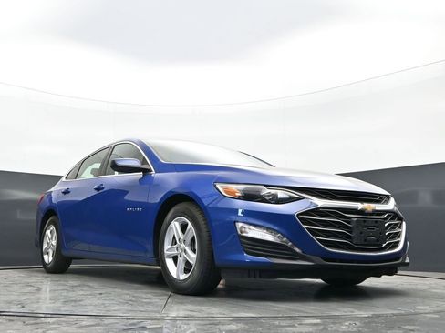 Used 2023 Chevrolet Malibu LT FWD image 22