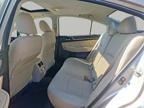 Used 2018 Subaru Legacy 2.5i Limited image 10