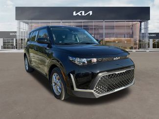 New 2025 Kia Soul LX w/ LX Technology Package image 1