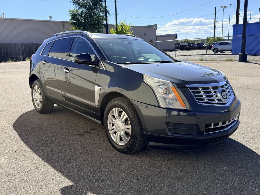 Used 2016 Cadillac SRX Luxury w/ Driver Awareness Package AWD/4WD image 3