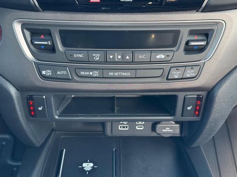 Used 2025 Honda Ridgeline RTL image 14