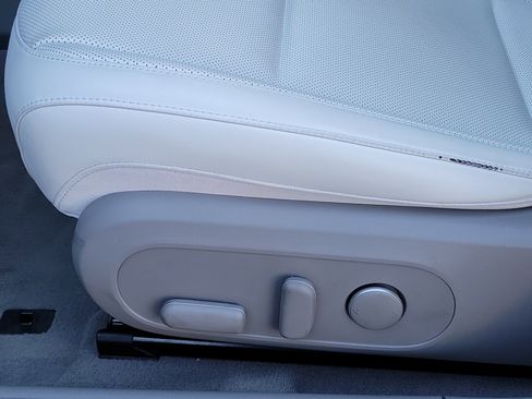 Certified 2023 Hyundai Ioniq 6 SEL image 17