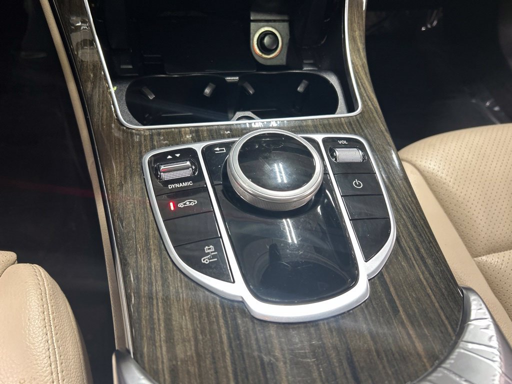 Used 2018 Mercedes-Benz C 350e Sedan image 33