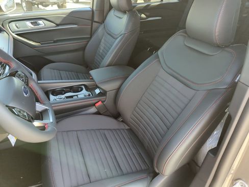 New 2026 Ford Explorer ST-Line RWD image 12