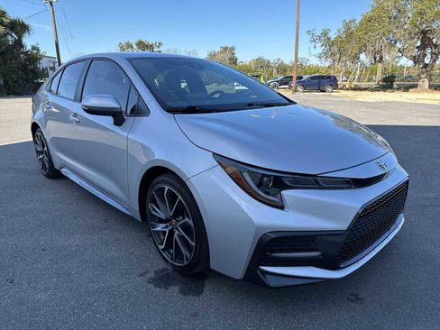 Used 2022 Toyota Corolla SE image 8