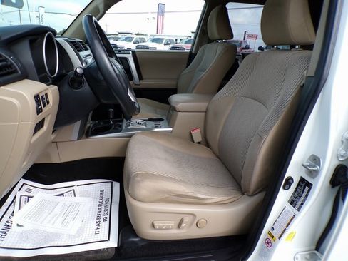 Used 2011 Toyota 4Runner SR5 image 13