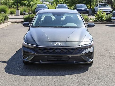 New 2025 Hyundai Elantra SEL FWD image 7