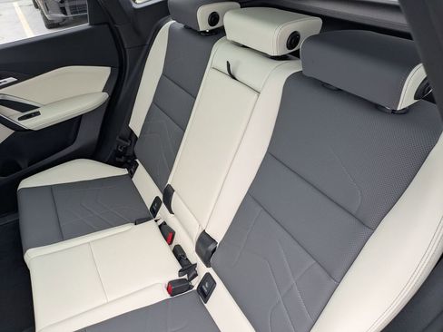 New 2026 BMW X1 xDrive28i image 9