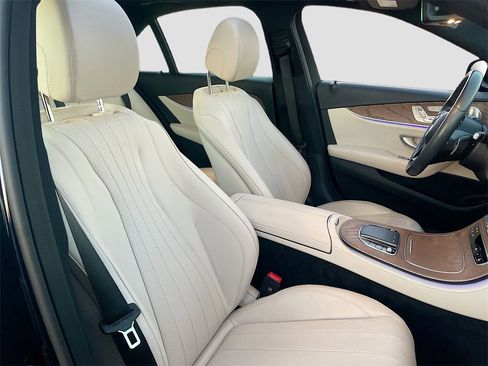 Used 2023 Mercedes-Benz E 350 E 350 image 29