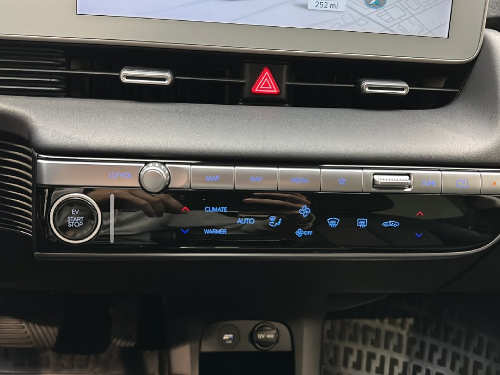 Certified 2022 Hyundai Ioniq 5 SEL AWD/4WD image 29