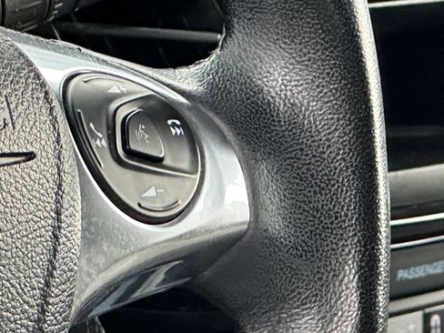 Used 2020 Ford Transit Connect Titanium FWD image 21