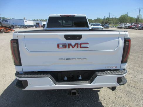 New 2026 GMC Sierra 3500 AT4 w/ AT4 Premium Plus Package AWD/4WD image 6