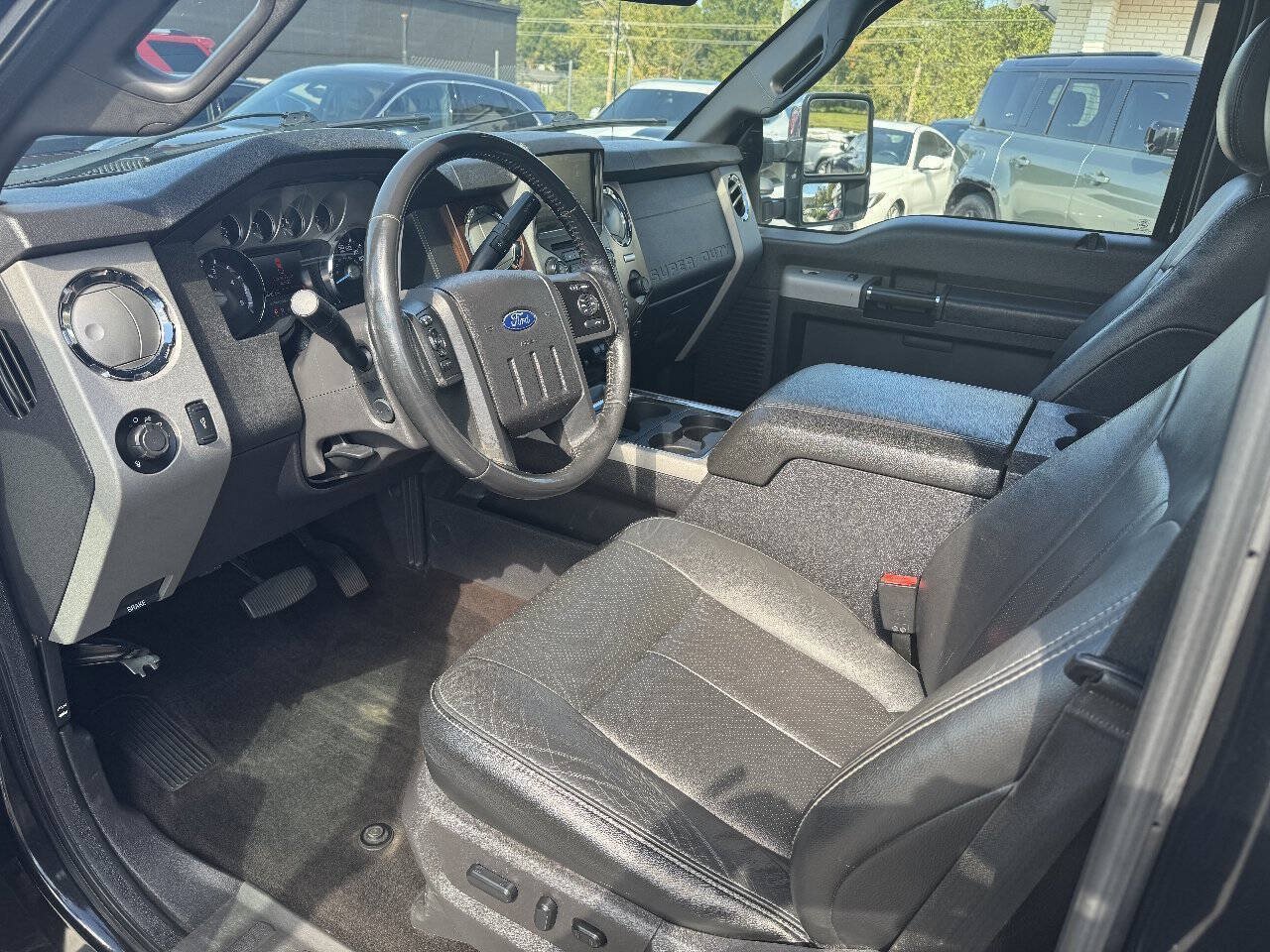 Used 2015 Ford F250 Lariat w/ Chrome Package AWD/4WD image 13