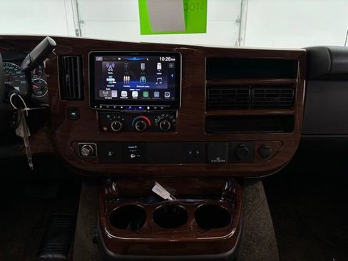 New 2026 GMC Savana 2500 w/ Driver Convenience Package RWD image 28
