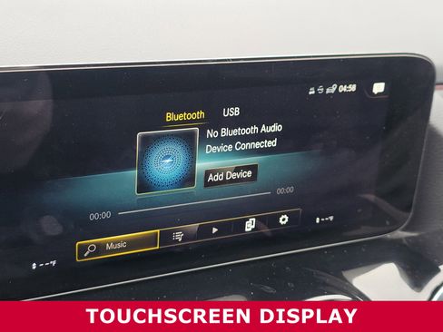 Used 2023 Mercedes-Benz GLA 250 4MATIC image 8