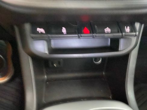 Used 2021 Chevrolet Colorado LT w/ Fleet Safety Package RWD image 23
