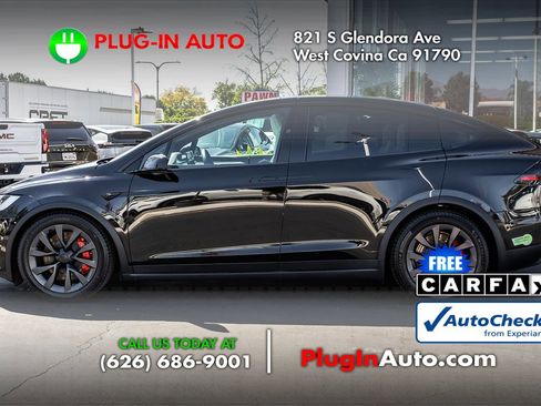 Used 2023 Tesla Model X Plaid image 5