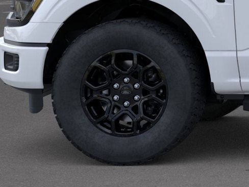 New 2026 Ford F150 XLT w/ XLT Black Appearance Package image 19