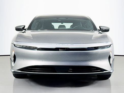 Used 2023 Lucid Air Touring image 2