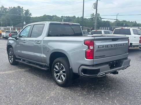 Used 2024 Chevrolet Silverado 1500 RST AWD/4WD image 5