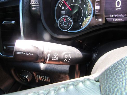 Used 2023 RAM 1500 Laramie AWD/4WD image 27
