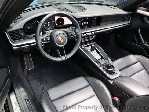 Used 2021 Porsche 911 Carrera image 23