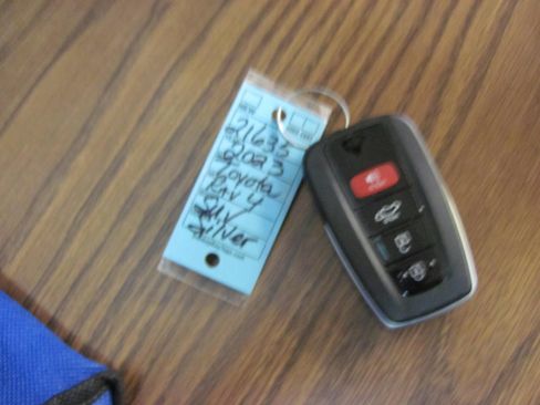 Used 2023 Toyota RAV4 XLE AWD/4WD image 18