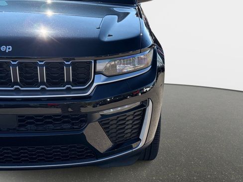 New 2026 Jeep Grand Cherokee Limited image 10