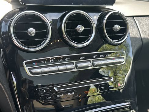 Used 2015 Mercedes-Benz C 300 4MATIC Sedan image 30