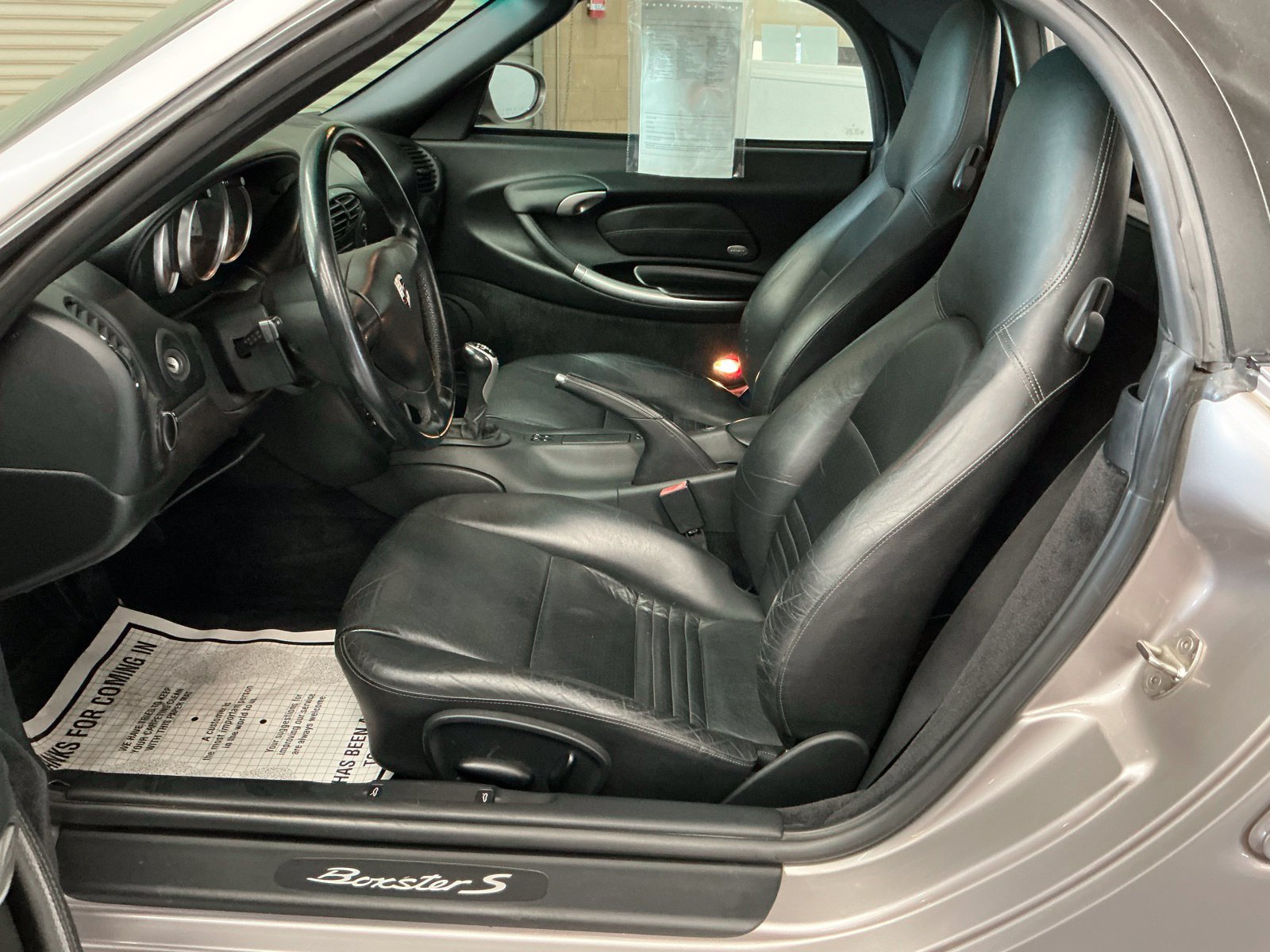 Used 2002 Porsche Boxster S RWD image 23