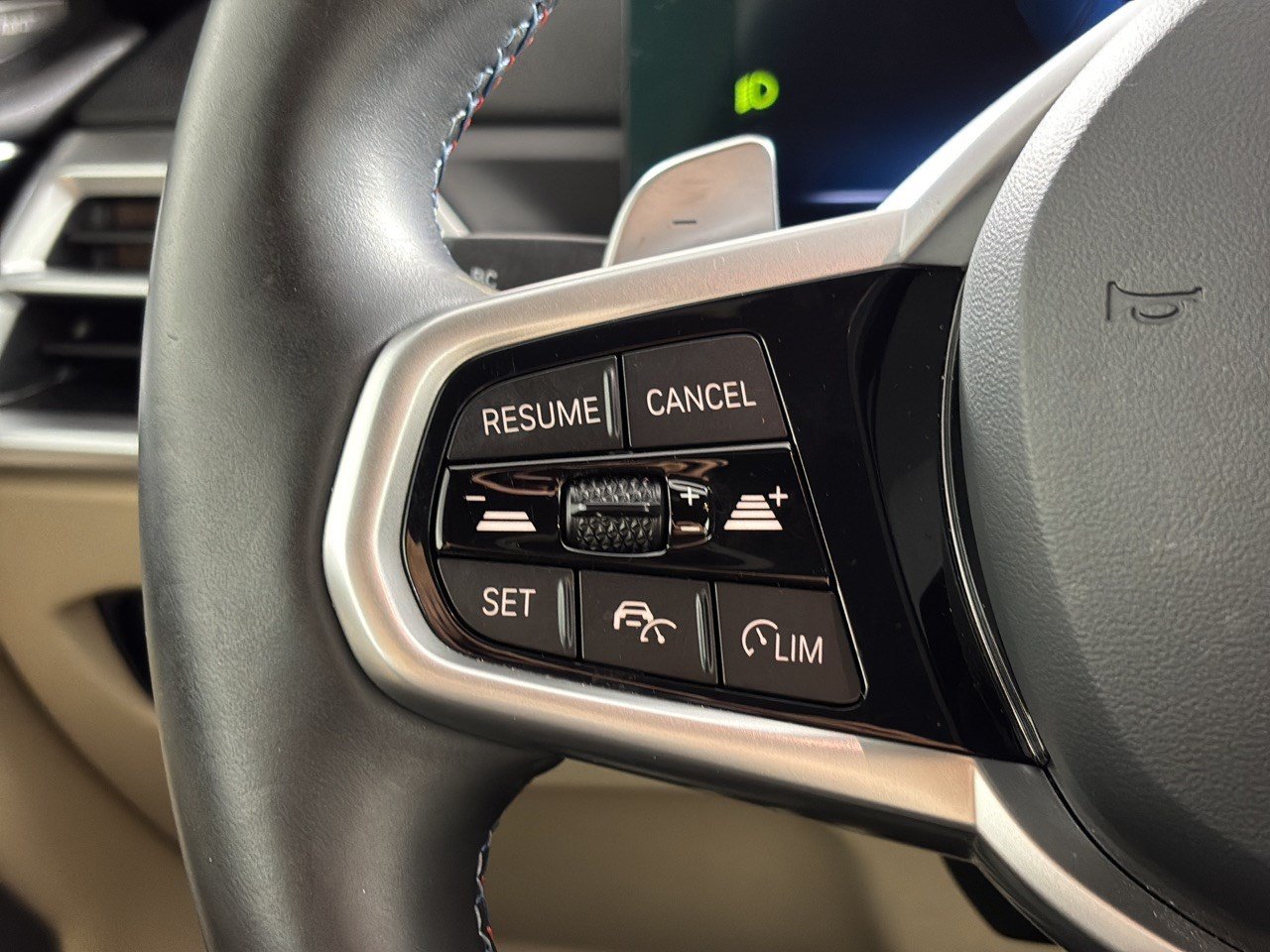 Used 2026 BMW M440i Coupe RWD image 18