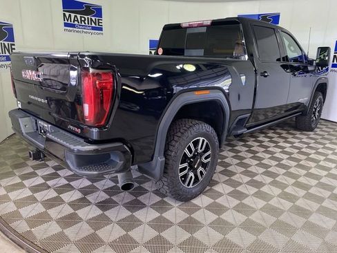 Used 2021 GMC Sierra 2500 AT4 w/ AT4 Premium Plus Package image 13