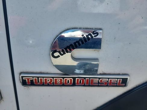 Used 2018 RAM 2500 Tradesman w/ Chrome Appearance Group AWD/4WD image 10