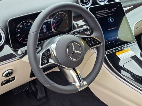 New 2026 Mercedes-Benz GLC 300 4MATIC image 14