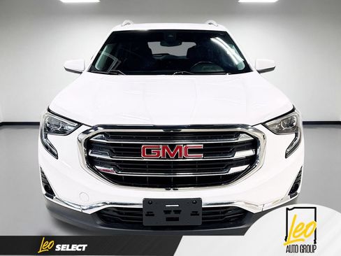 Used 2021 GMC Terrain SLT AWD/4WD image 2