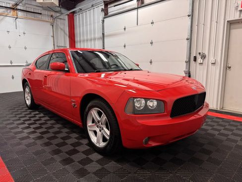 Used 2010 Dodge Charger R/T RWD image 5