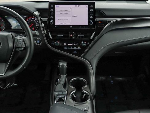 Used 2024 Toyota Camry XSE image 14