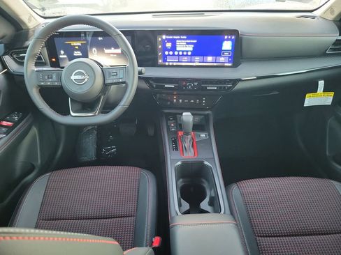 New 2026 Nissan Kicks SR FWD image 6