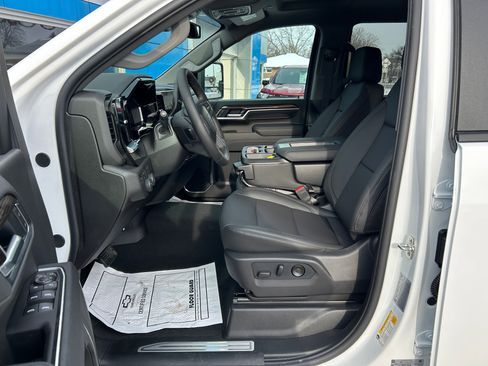 New 2026 Chevrolet Silverado 3500 LT w/ Trail Boss Package image 13