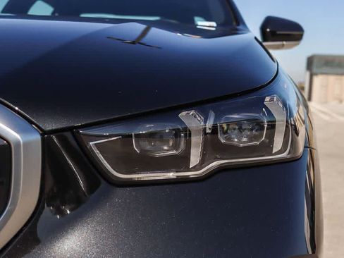 Used 2025 BMW 530i RWD image 7