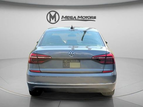 Used 2019 Volkswagen Passat 2.0T Wolfsburg w/ Wheels & Sunroof Package FWD image 6