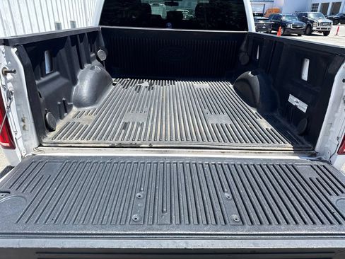 Used 2018 Ford F150 XL w/ Equipment Group 101A Mid RWD image 8