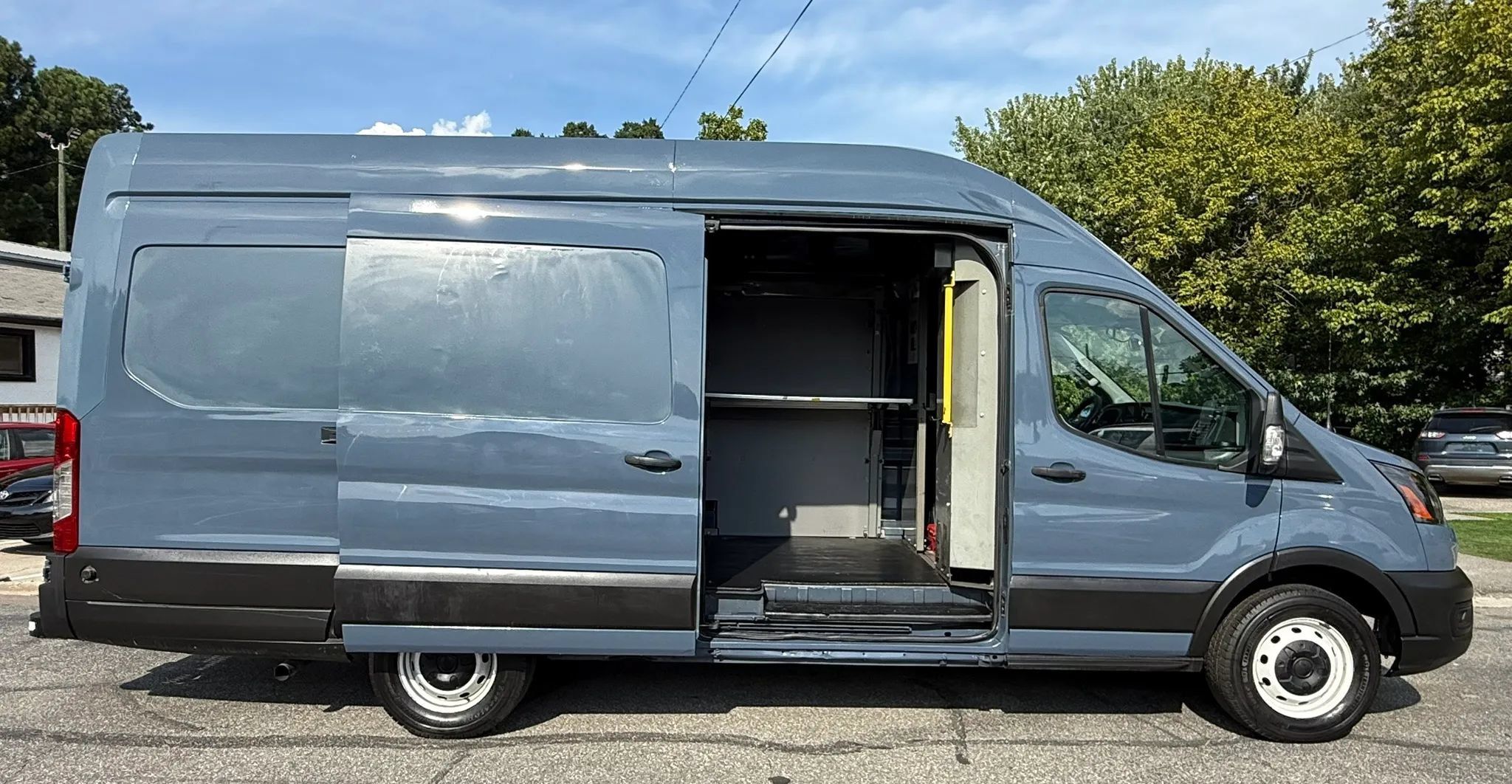 Used 2021 Ford Transit 250 148 High Roof Extended w/ Parcel Delivery Package RWD image 7