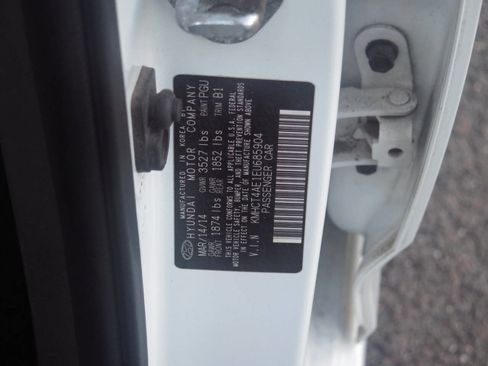 Used 2014 Hyundai Accent GLS image 28